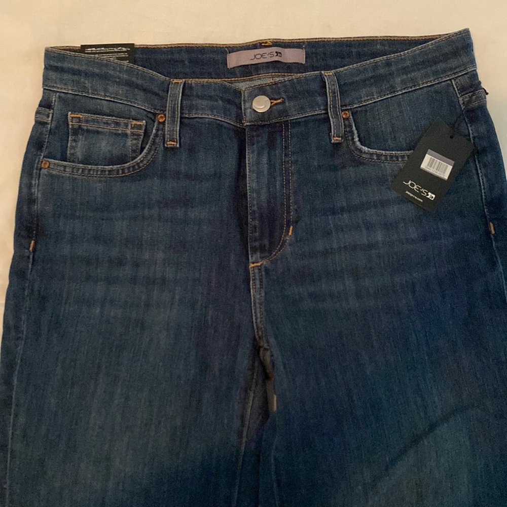 Joe’s Jeans NEVER WORN WITH TAGS size 28